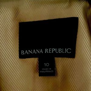 Banana republic camel coat size 10